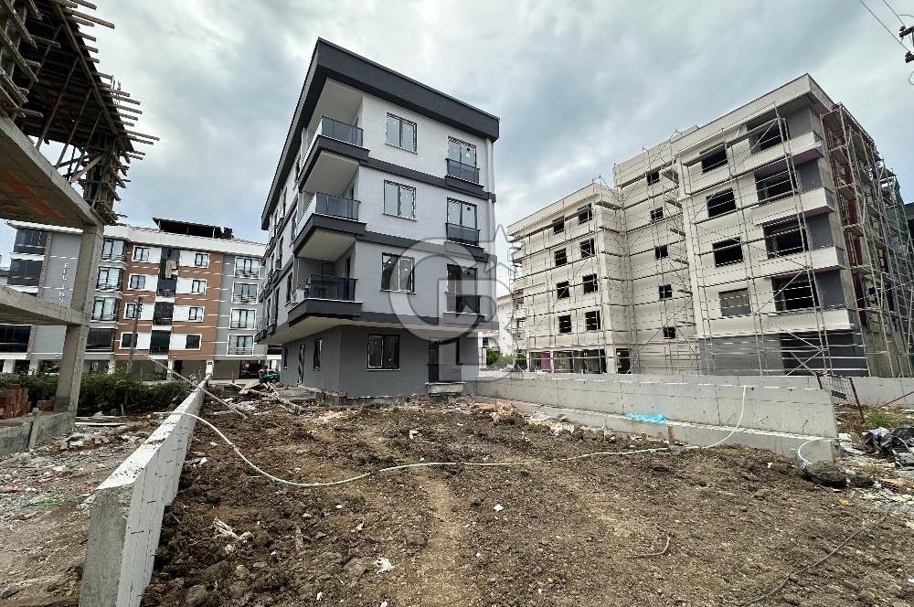 Cumhuriyet Mahallesi’nde Satılık 3. Kat Daire – Asansörlü, Geniş Balkonlu, Denize Yakın