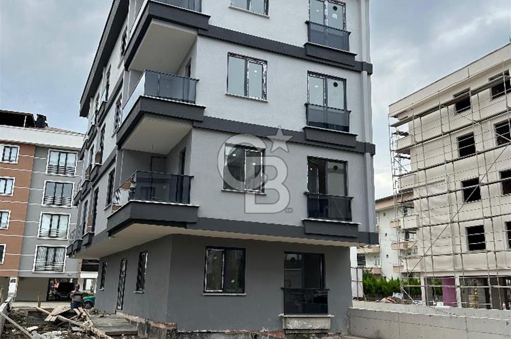 Cumhuriyet Mahallesi’nde Satılık 3. Kat Daire – Asansörlü, Geniş Balkonlu, Denize Yakın