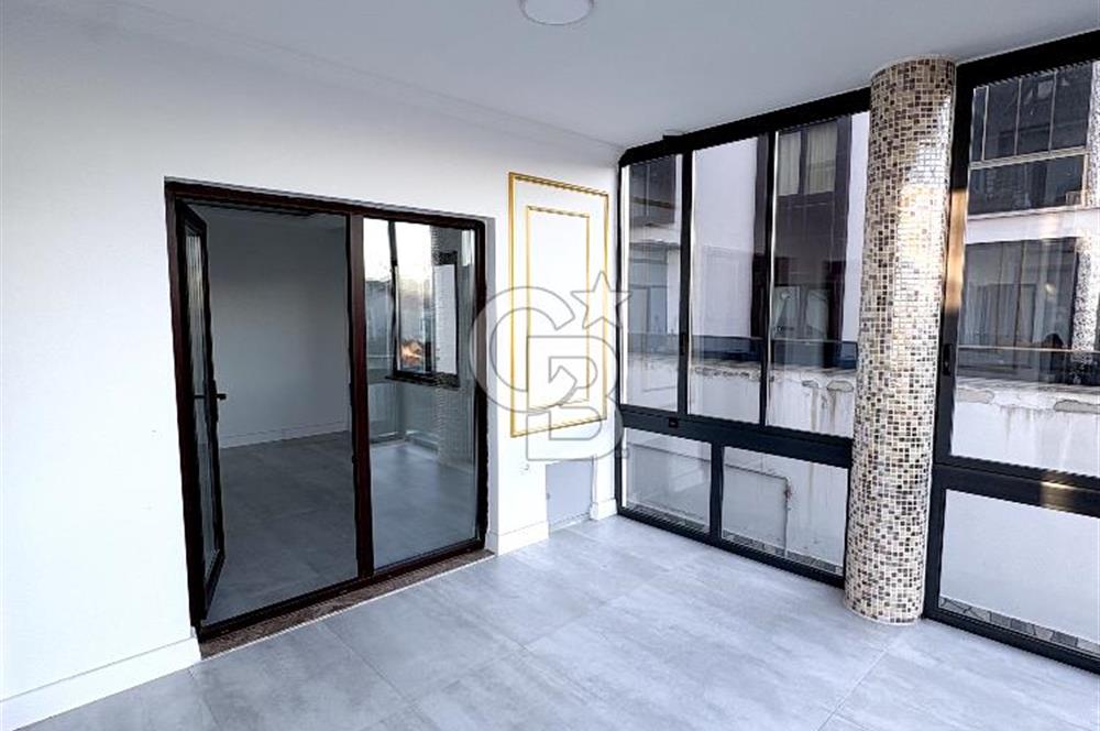 CB ENVOY'dan Karamürsel'de Havuzlu Bahçeli Dubleks Satılık Daire