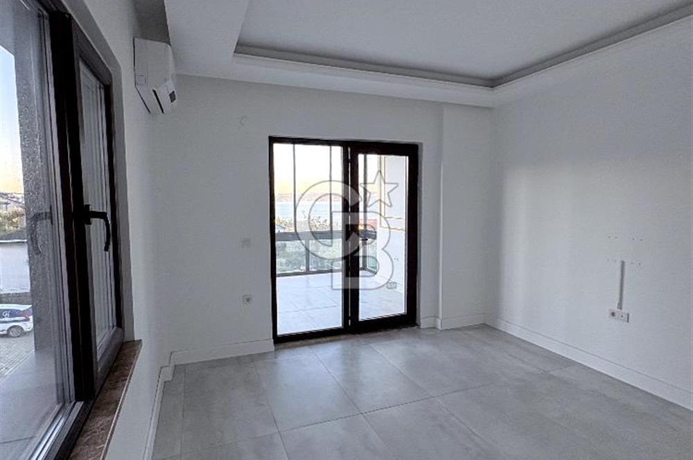 CB ENVOY'dan Karamürsel'de Havuzlu Bahçeli Dubleks Satılık Daire