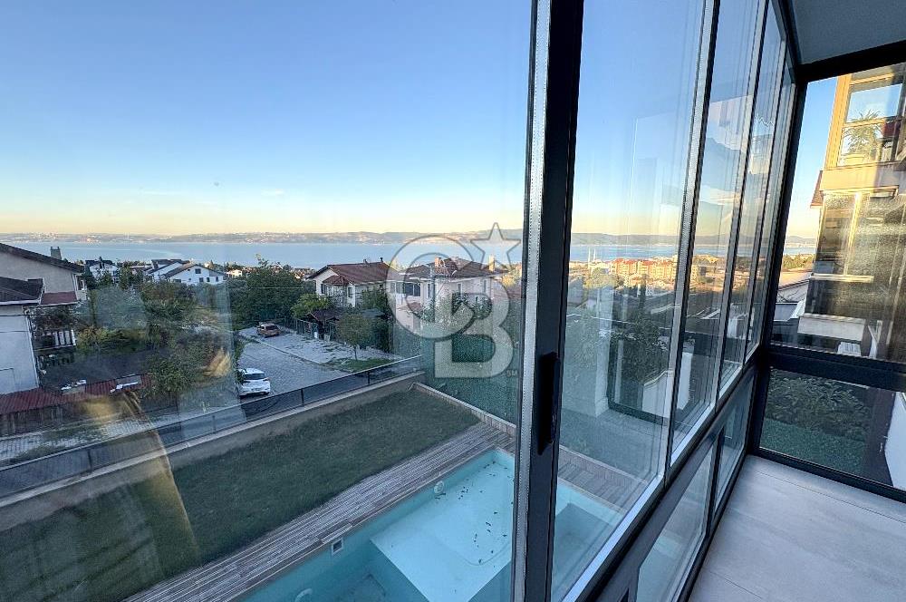 CB ENVOY'dan Karamürsel'de Havuzlu Bahçeli Dubleks Satılık Daire