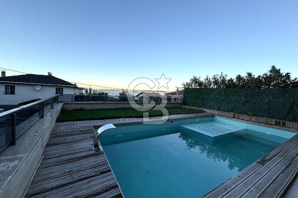 CB ENVOY'dan Karamürsel'de Havuzlu Bahçeli Dubleks Satılık Daire