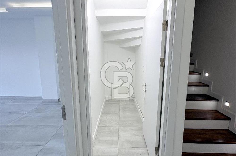 CB ENVOY'dan Karamürsel'de Havuzlu Bahçeli Dubleks Satılık Daire