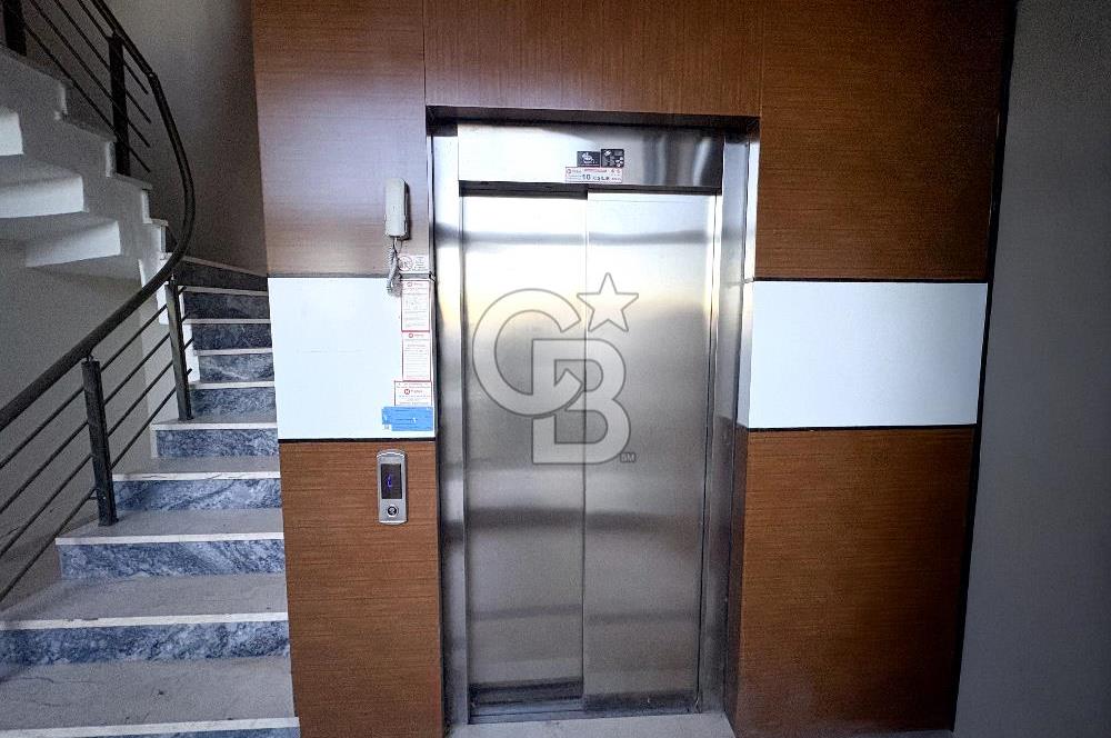 CB ENVOY'dan Karamürsel'de Havuzlu Bahçeli Dubleks Satılık Daire