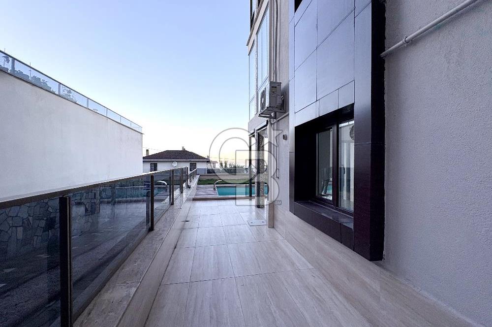 CB ENVOY'dan Karamürsel'de Havuzlu Bahçeli Dubleks Satılık Daire