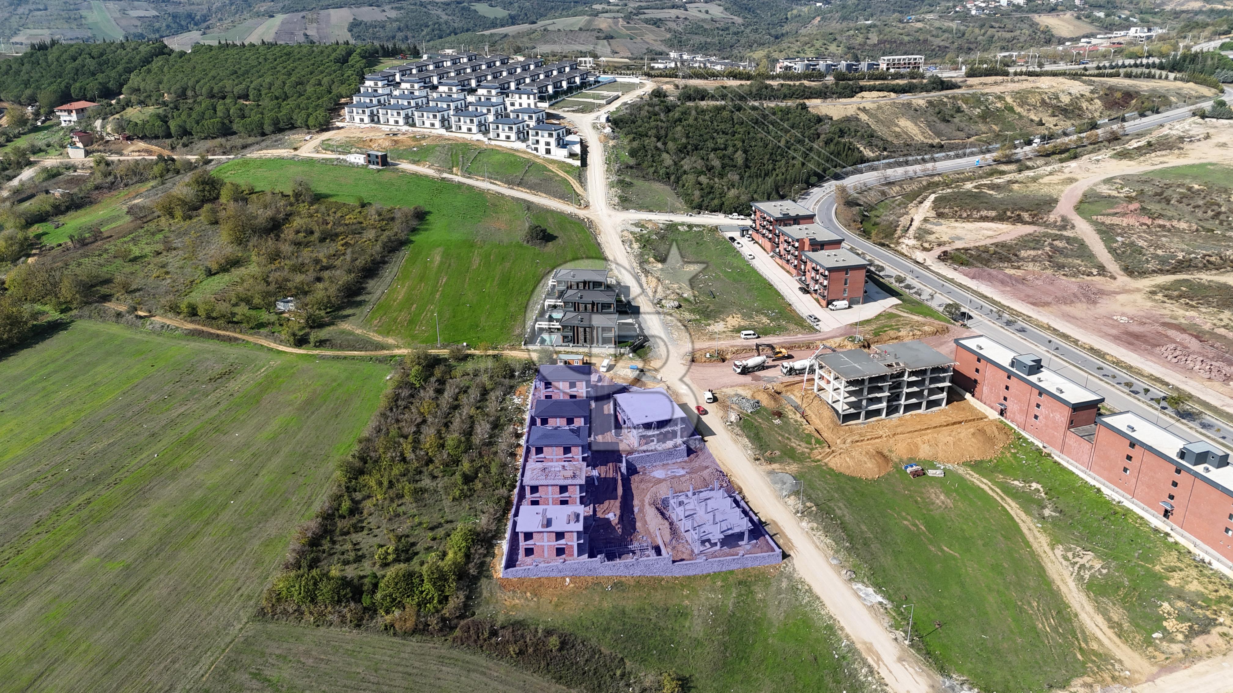 CB Elexus | Kabaoğlu'nda Lüks Yaşam 4+1 Şömineli Havuzlu Villa