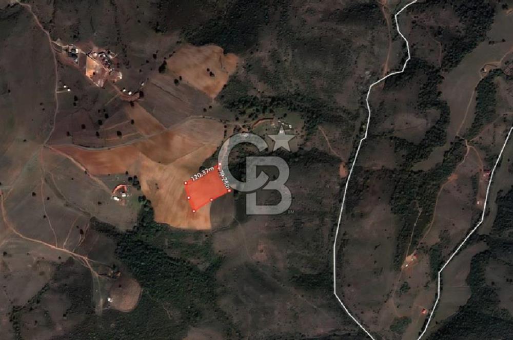 GEBZE MOLLAFENARİ AKVİRAN'DA 241 M2 TAPULU YOLA CEPHE HİSSELİ