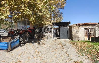 KEMALPAŞA KAMBERLER KÖY MERKEZİNDE SATILIK ARSA