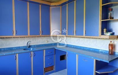 KEMALPAŞA KAMBERLER KÖY MERKEZİNDE 2 KATLI SATILIK EV