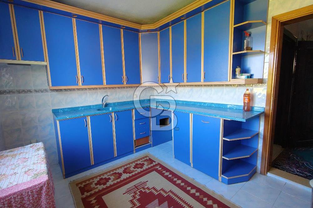 KEMALPAŞA KAMBERLER KÖY MERKEZİNDE 2 KATLI SATILIK EV