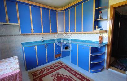 KEMALPAŞA KAMBERLER KÖY MERKEZİNDE 2 KATLI SATILIK EV