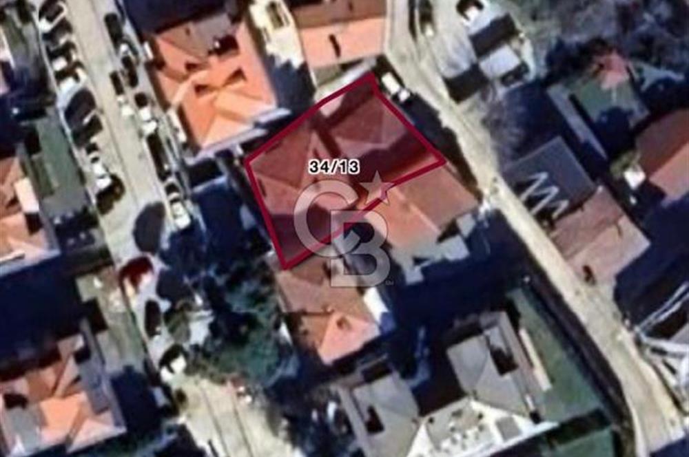 Küçük Çamlıcada, Bulgurlu caddesine çok yakın, yatırımlık arsa.