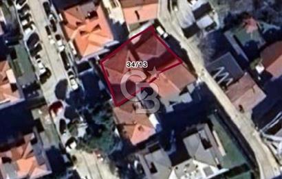 Küçük Çamlıcada, Bulgurlu caddesine çok yakın, yatırımlık arsa.