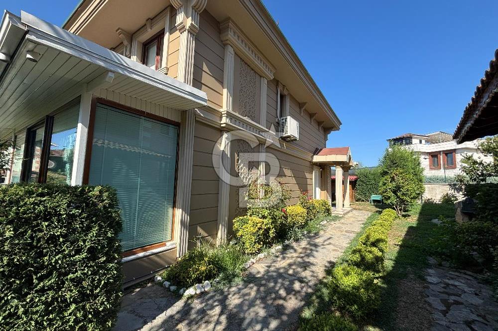 Kırkpınarın En Prestijli Sitesinde, Tekli ve Özel Tasarım Villa