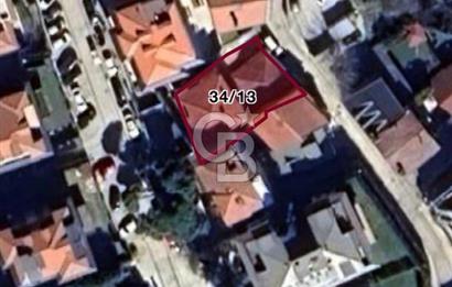 Küçük Çamlıcada, Bulgurlu caddesine çok yakın, yatırımlık arsa.