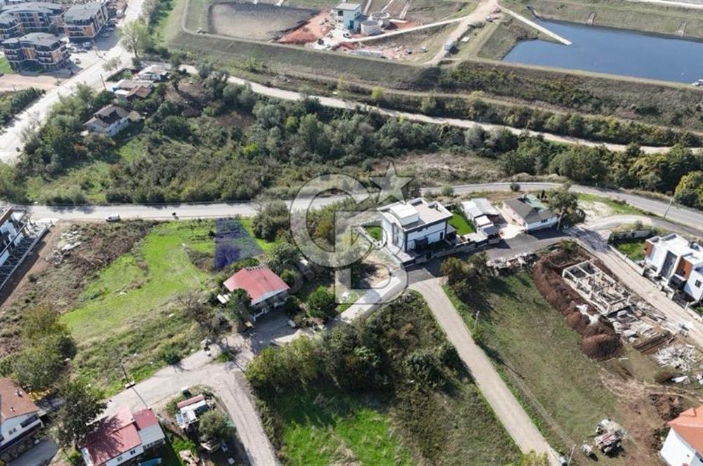 CB Elexus | Başiskele'de Doğa Manzaralı İmarlı Arsa