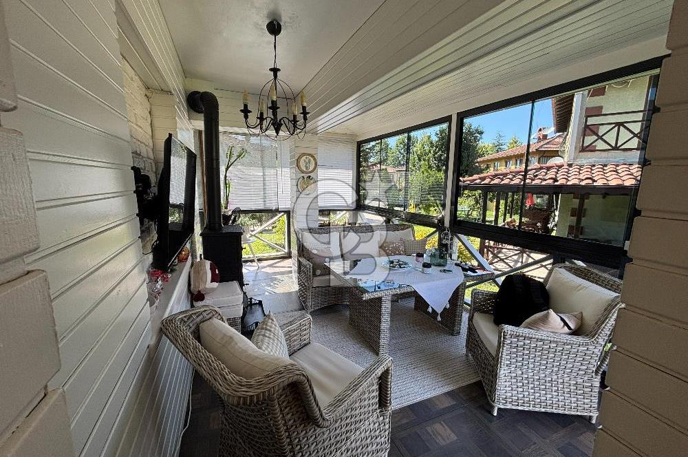 Kırkpınarın En Prestijli Sitesinde, Tekli ve Özel Tasarım Villa