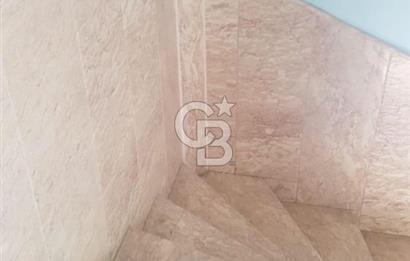 Konak Kestelli’de Kiralık 600 m² İş Merkezi 