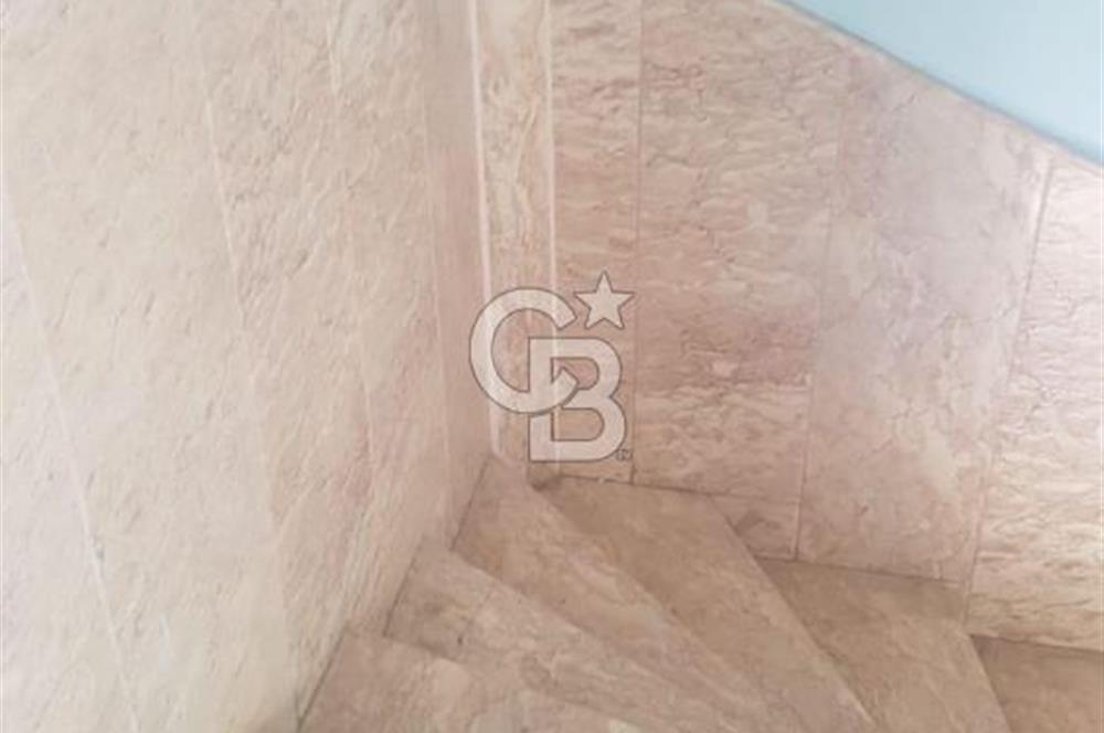 Konak Kestelli’de Satılık 600 m² İş Merkezi 