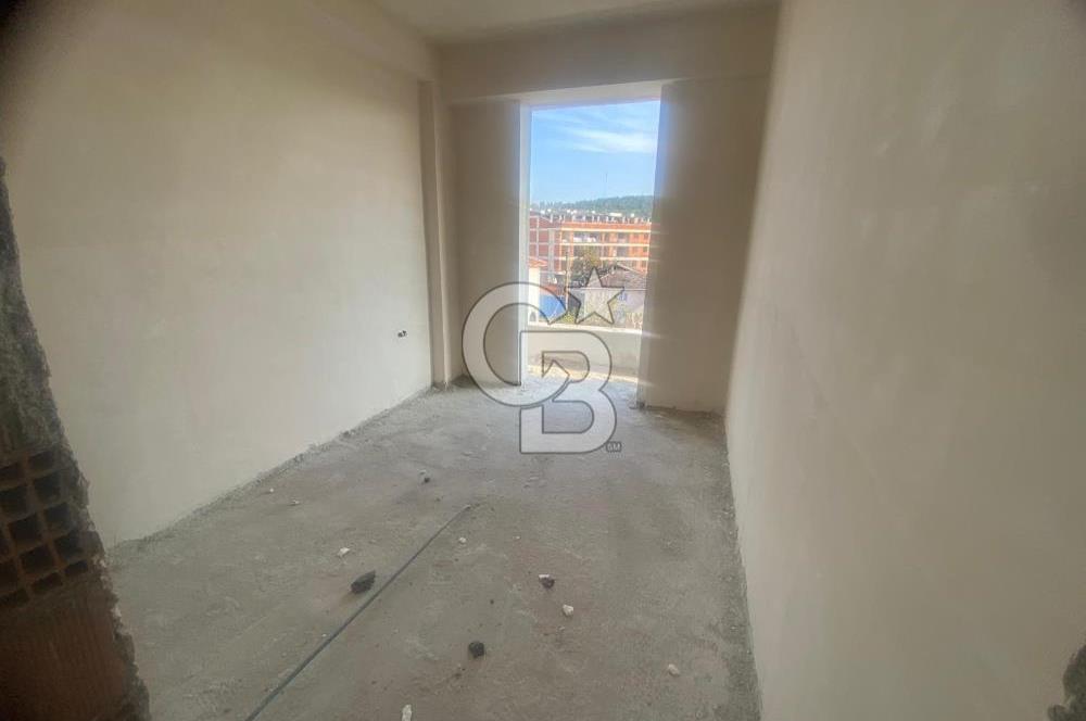 YALOVA ALTINOVA HÜRRİYET MAH.SATILIK YERDEN ISITMA 2+1 DAİRE !!