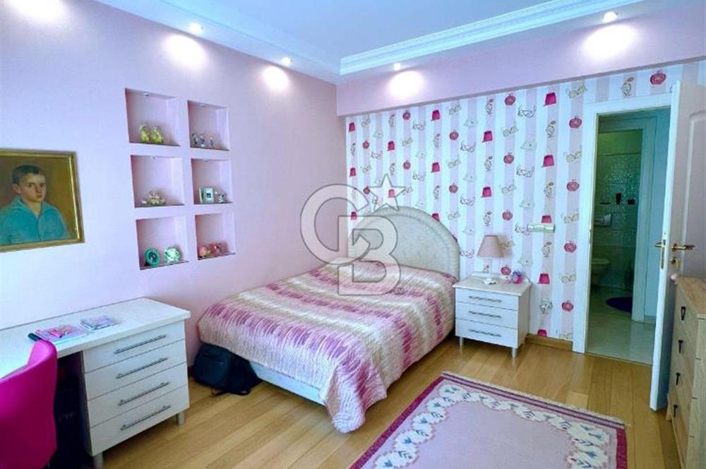 TÜTÜNCÜ MEHMET EFENDİ CAD. ÜZERİNDE 4+1 KÖŞE KONUMLU 280 m2 !!!