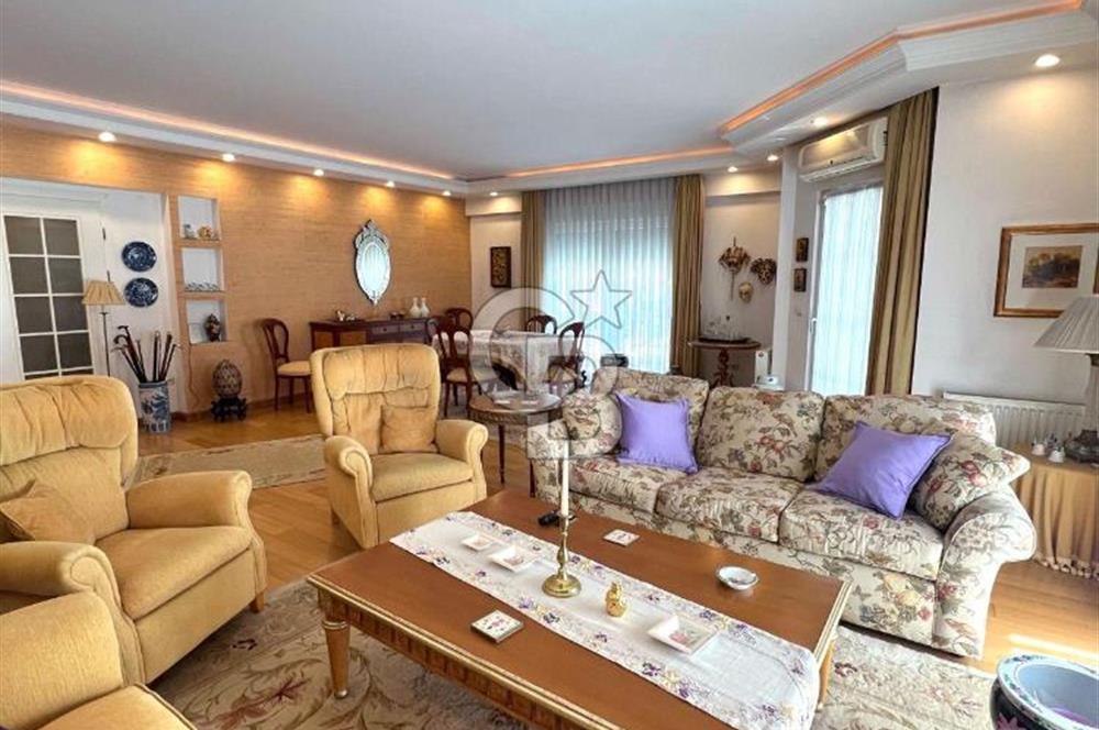 TÜTÜNCÜ MEHMET EFENDİ CAD. ÜZERİNDE 4+1 KÖŞE KONUMLU 280 m2 !!!