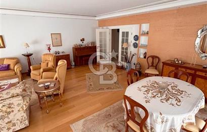 TÜTÜNCÜ MEHMET EFENDİ CAD. ÜZERİNDE 4+1 KÖŞE KONUMLU 280 m2 !!!