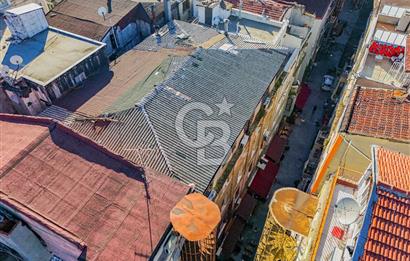 TAKSİM MEYDANA YÜRÜME MESAFESİNDE GENİŞ CEPHELİ KOMPLE BİNA