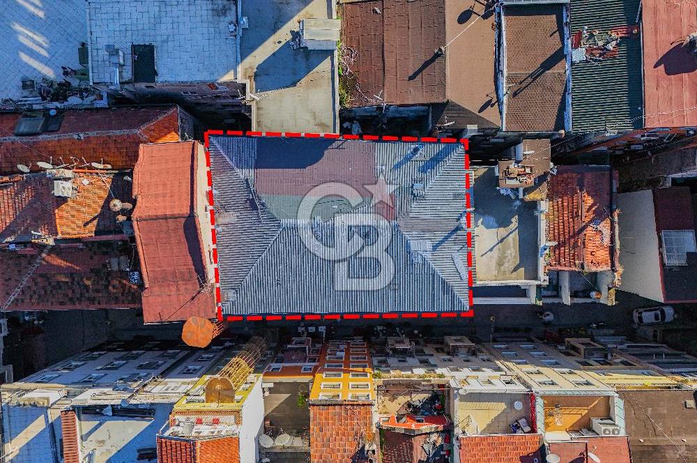 TAKSİM MEYDANA YÜRÜME MESAFESİNDE GENİŞ CEPHELİ KOMPLE BİNA