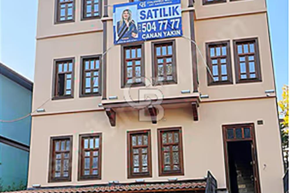 HACI BAYRAM'DA RESTORE EDİLMİŞ KONAK + 2 DÜKKAN