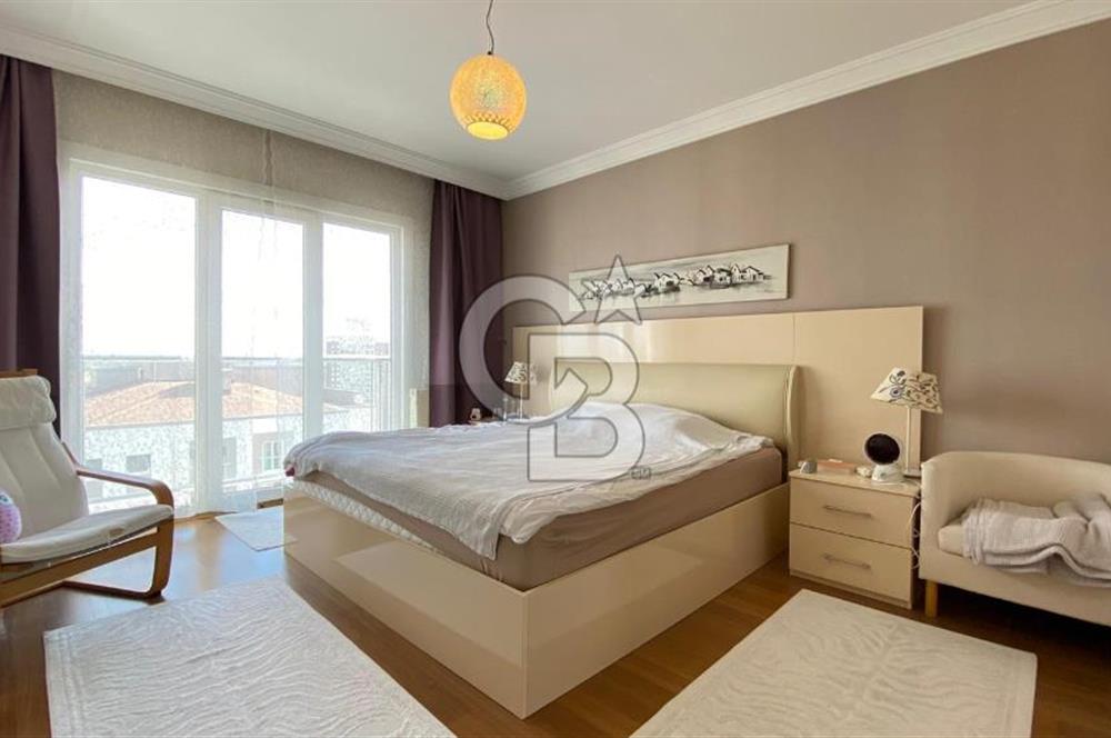 AVRUPA KONUTLARI TEM'DE 4,5+1 168 m² SATILIK DAİRE