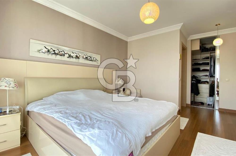 AVRUPA KONUTLARI TEM'DE 4,5+1 168 m² SATILIK DAİRE