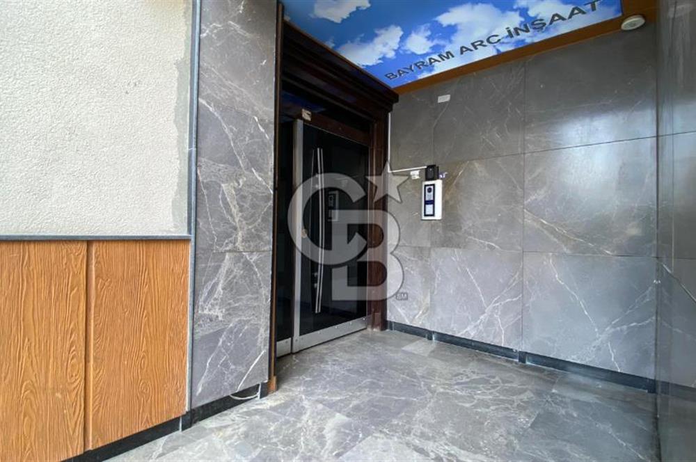 EYÜP KARADOLAP METROYA 750 m 2+1 90 m² SATILIK DAİRE