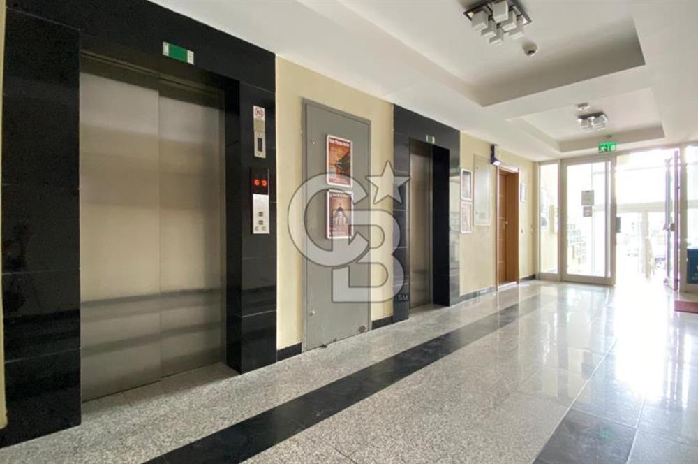 AVRUPA KONUTLARI TEM'DE 4,5+1 168 m² SATILIK DAİRE