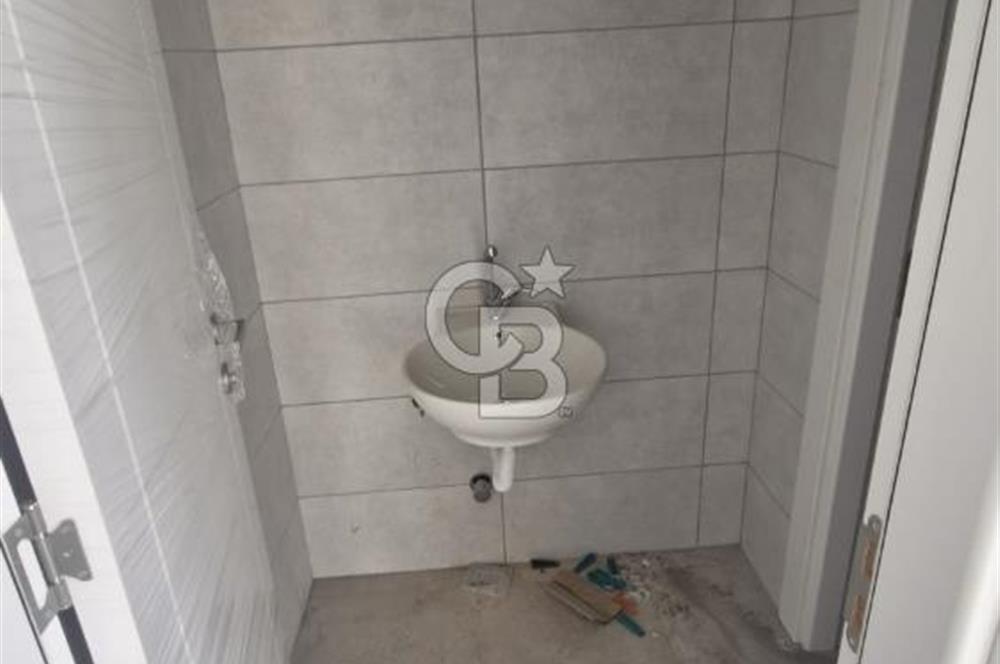 Menderes Görece’de Satılık Sıfır Dükkan