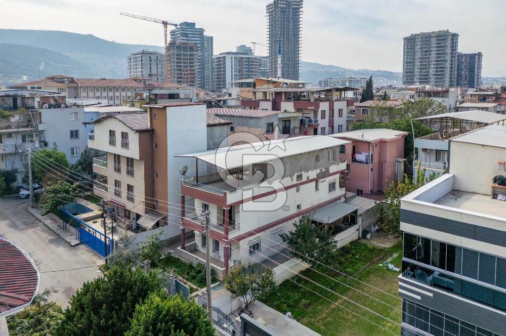 Bornova Point Alışveriş Merkezi Yakını Müstakil Bina