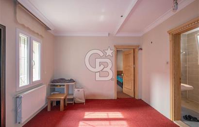 Bornova Point Alışveriş Merkezi Yakını Müstakil Bina