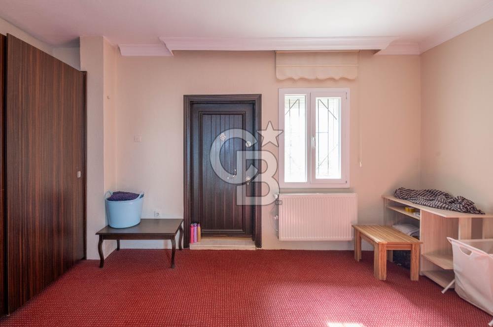 Bornova Point Alışveriş Merkezi Yakını Müstakil Bina