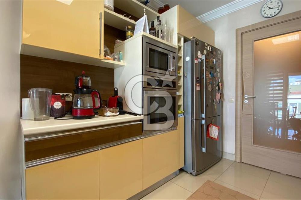 AVRUPA KONUTLARI TEM'DE 4,5+1 168 m² SATILIK DAİRE