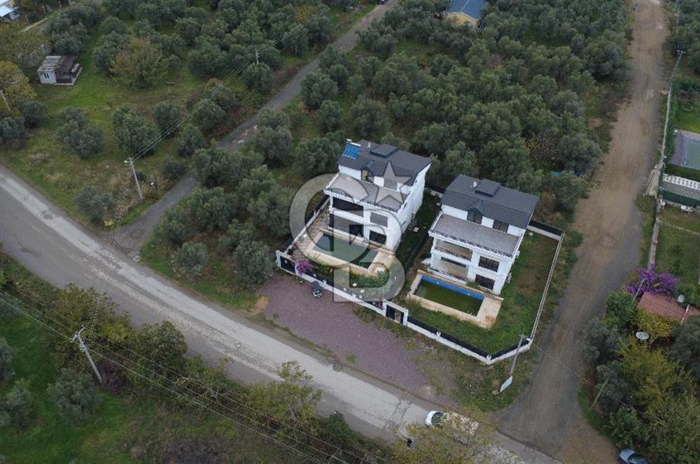 ÇINARCIK KARPUZDEREDE A+ KALİTE HAVUZLU MÜSTAKİL VİLLA