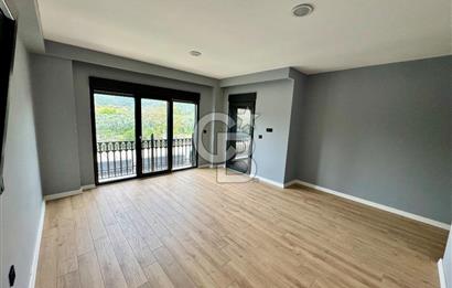 ÇINARCIK KARPUZDEREDE A+ KALİTE HAVUZLU MÜSTAKİL VİLLA