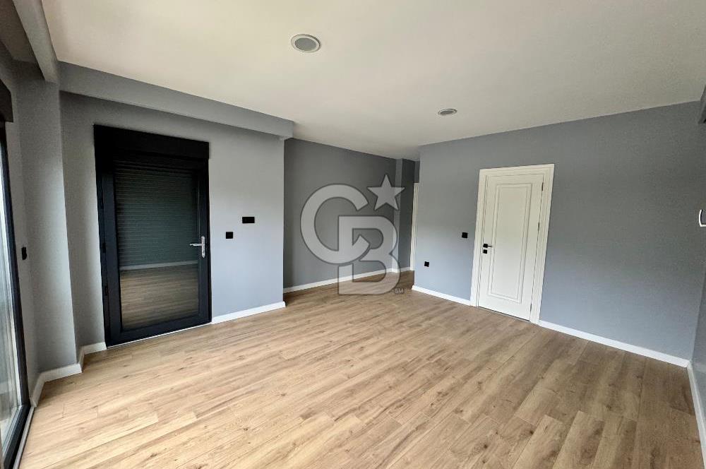 ÇINARCIK KARPUZDEREDE A+ KALİTE HAVUZLU MÜSTAKİL VİLLA