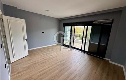 ÇINARCIK KARPUZDEREDE A+ KALİTE HAVUZLU MÜSTAKİL VİLLA