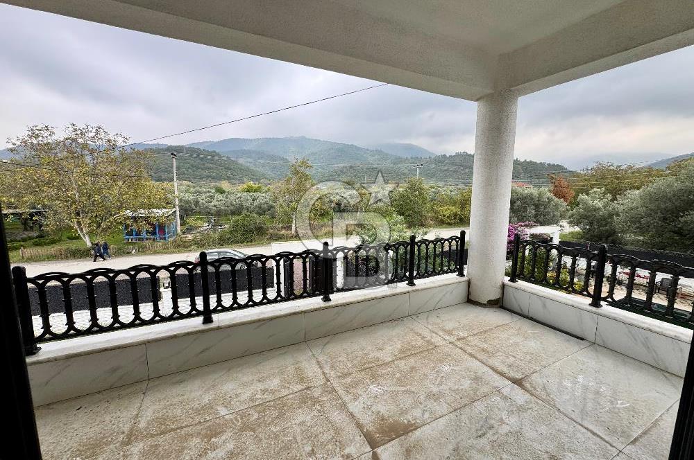 ÇINARCIK KARPUZDEREDE A+ KALİTE HAVUZLU MÜSTAKİL VİLLA