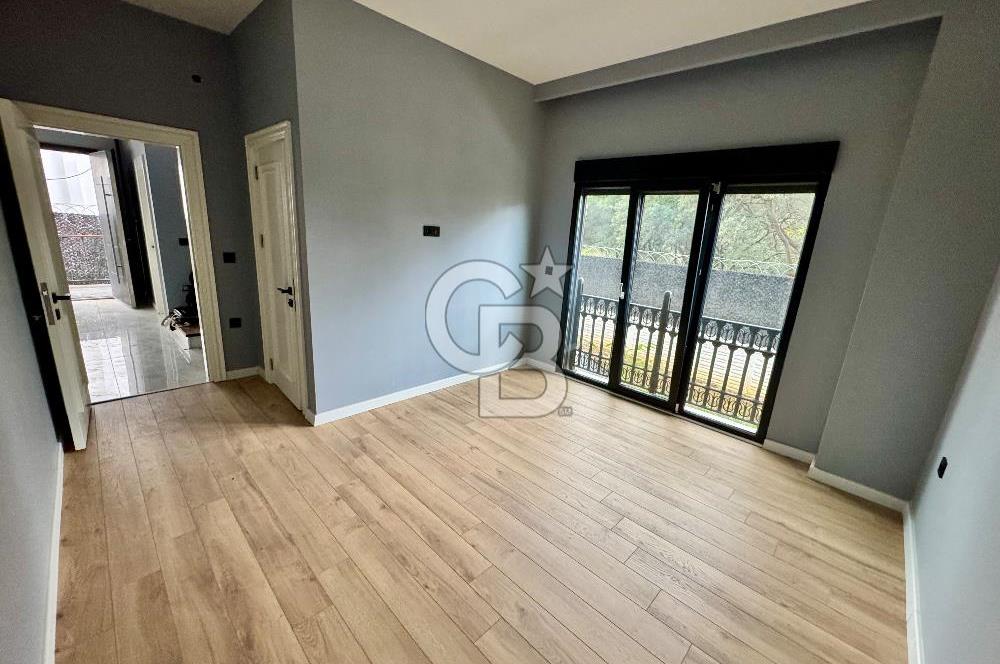 ÇINARCIK KARPUZDEREDE A+ KALİTE HAVUZLU MÜSTAKİL VİLLA