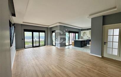 ÇINARCIK KARPUZDEREDE A+ KALİTE HAVUZLU MÜSTAKİL VİLLA