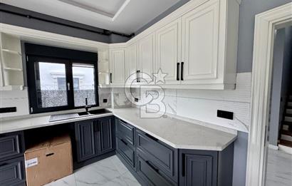 ÇINARCIK KARPUZDEREDE A+ KALİTE HAVUZLU MÜSTAKİL VİLLA