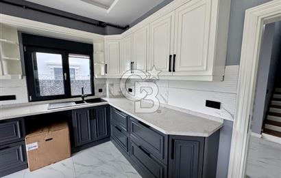 ÇINARCIK KARPUZDEREDE A+ KALİTE HAVUZLU MÜSTAKİL VİLLA