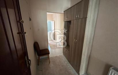 KADIKÖY OSMANAĞA MAH. MİSAKİ MİLLİ SK. EŞYALI KİRALIK 2+1 DAİRE