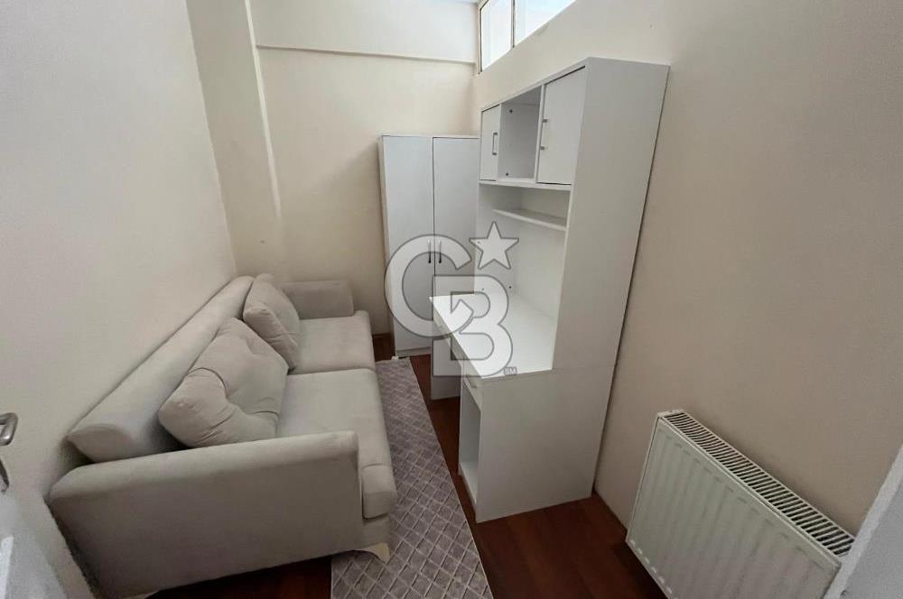 KADIKÖY OSMANAĞA MAH. MİSAKİ MİLLİ SK. EŞYALI KİRALIK 2+1 DAİRE